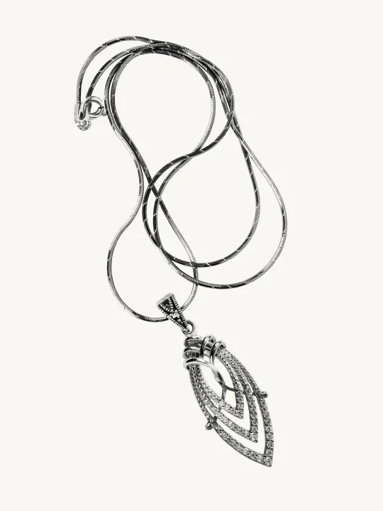 Struma Sharp Oval Pendant Necklace